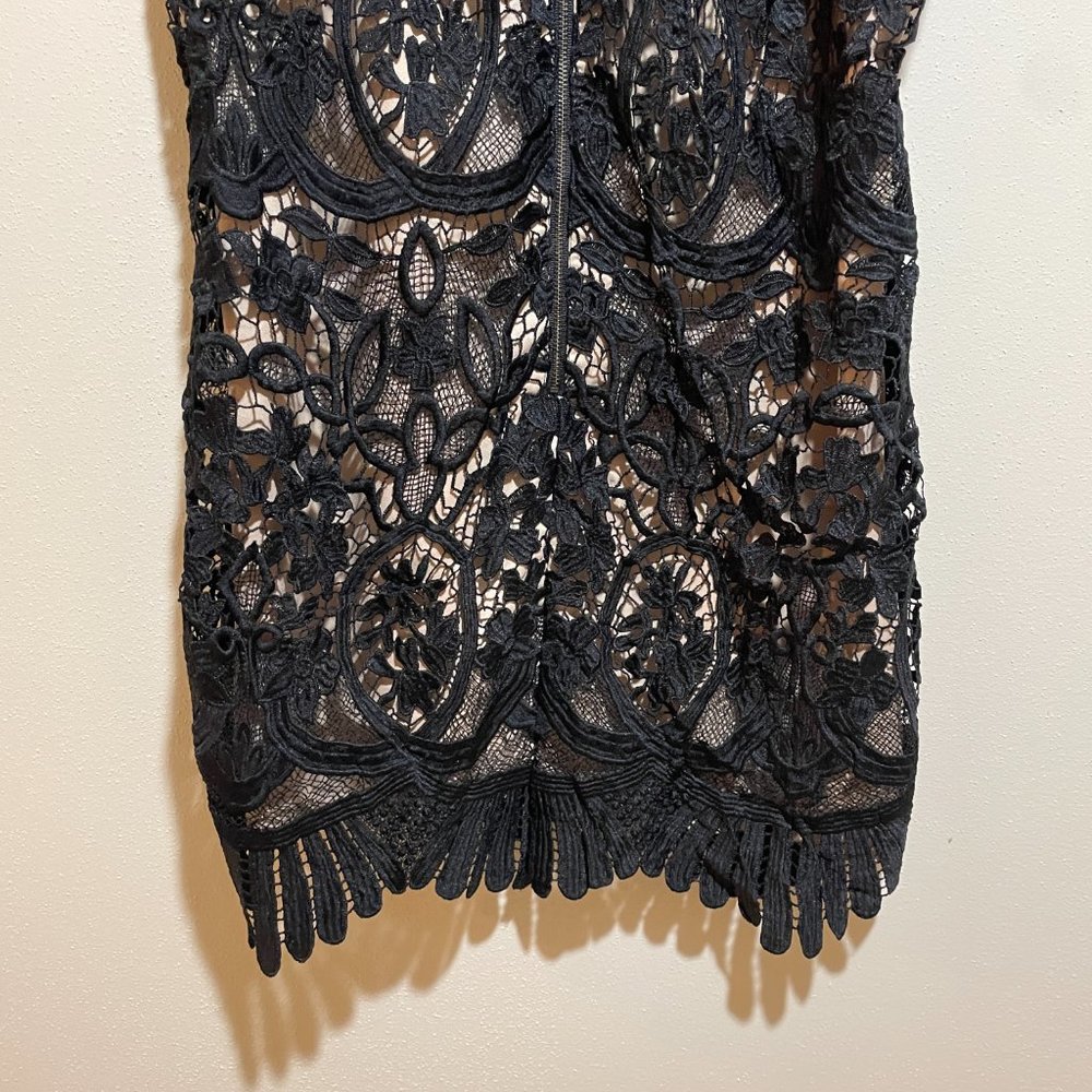 Lovers + Friends Caspian Lace Dress - Picture 12 of 14